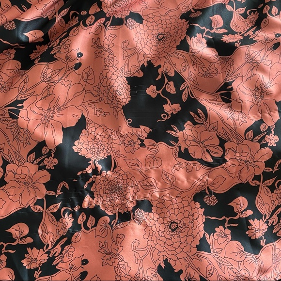 L’Atiste Maxi Dress - Picture 15 of 17